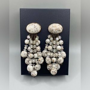 🤍🤎Vintage Handbeaded Statement Earrings